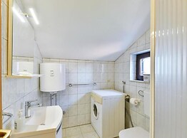 Apartments Franica With Heated Pool and Hot-tub