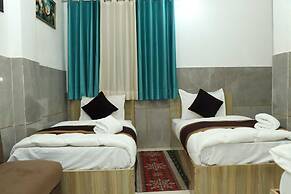 Hotel Sheeri Inn