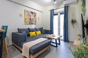 Cesily 2-Bedroom Apartment in Athens