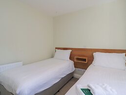 Harcombe House Rooms - First Floor Twin