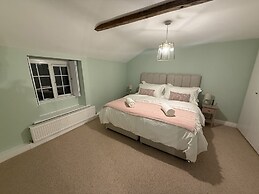 Woodman's Cottage