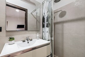Pino Residence
