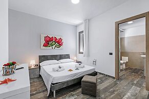 Pino Residence