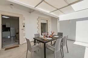 Pino Residence
