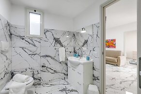 Pino Residence