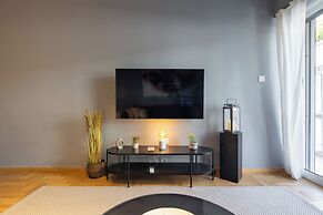 Zephyr 3-Bedroom Apartment in Athens