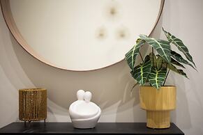 Zephyr 3-Bedroom Apartment in Athens