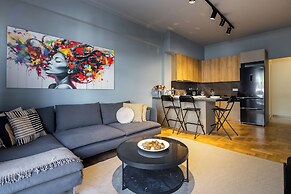 Zephyr 3-Bedroom Apartment in Athens