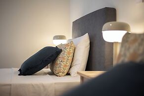 Zephyr 3-Bedroom Apartment in Athens