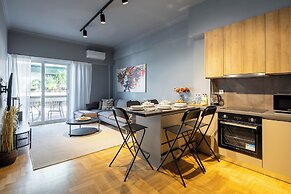 Zephyr 3-Bedroom Apartment in Athens