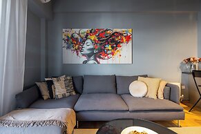 Zephyr 3-Bedroom Apartment in Athens