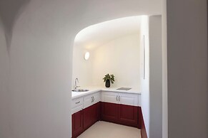 Neema Maison Finikia Santorini