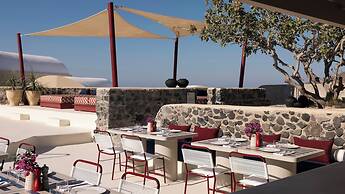 Neema Maison Finikia Santorini