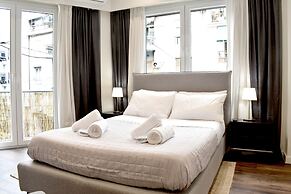 Siga-siga Luxury Acropolis Apt