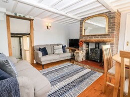 2 Seaview Cottages