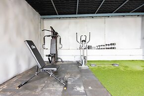 Housr 84 Kondapur Near Botanical Garden