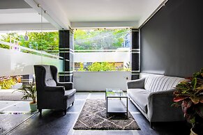 Housr 84 Kondapur Near Botanical Garden