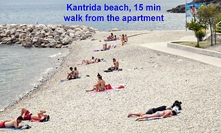 Luxury apartment Ivone with balcony