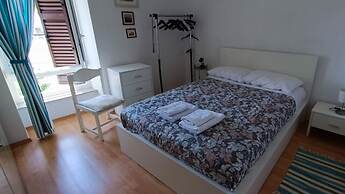 Luxury apartment Ivone with balcony