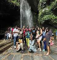 Majestic View Cottages