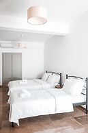 Xaravgi resort suites