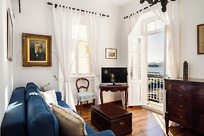 Nr 8 Ypapantis Deluxe Suites