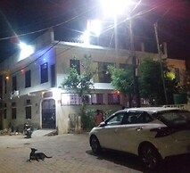 LALLA HOME STAY AYODHYA