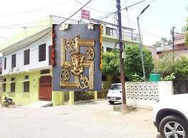 LALLA HOME STAY AYODHYA