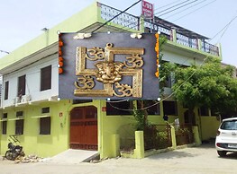 LALLA HOME STAY AYODHYA