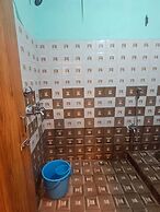New Bhabani Hotel