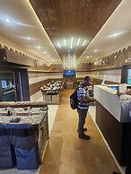 New Bhabani Hotel