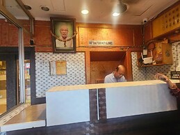 New Bhabani Hotel