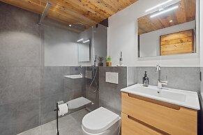 Apartment Diana 9 - Recently Renovated