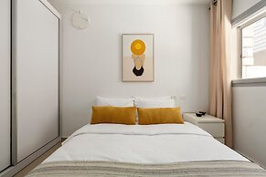 Sea View Beach Penthouse by Sea N' Rent