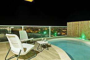 Sea View Beach Penthouse by Sea N' Rent