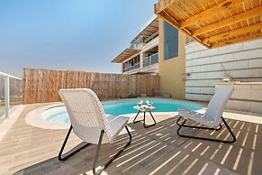 Sea View Beach Penthouse by Sea N' Rent