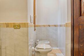 Inviting flat near the city centre