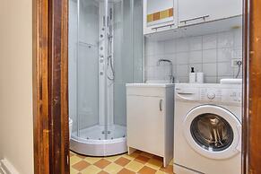 Inviting flat near the city centre