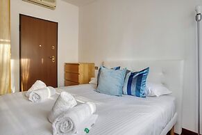 Inviting flat near the city centre