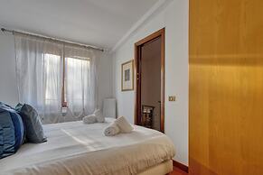 Inviting flat near the city centre