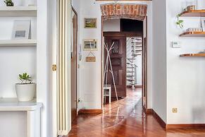 Inviting flat near the city centre