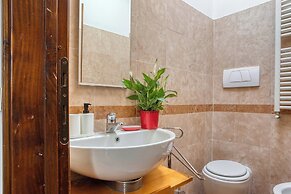 Inviting flat near the city centre