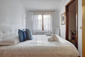 Inviting flat near the city centre