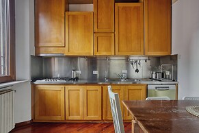 Inviting flat near the city centre