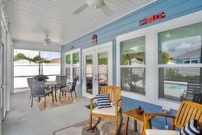 Beach House - Lazee Daze by PHG