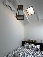 The White House Evgrious, Sleeps 4, Close to Beach