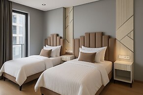 Fourpoint Airport Hotel