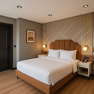Fourpoint Airport Hotel