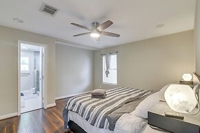 11 Mi to Dtwn: Family Home in Houston!