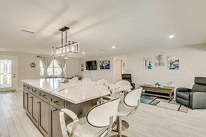 Boat Dock & Ten Mile Canal Access: Fort Myers Home